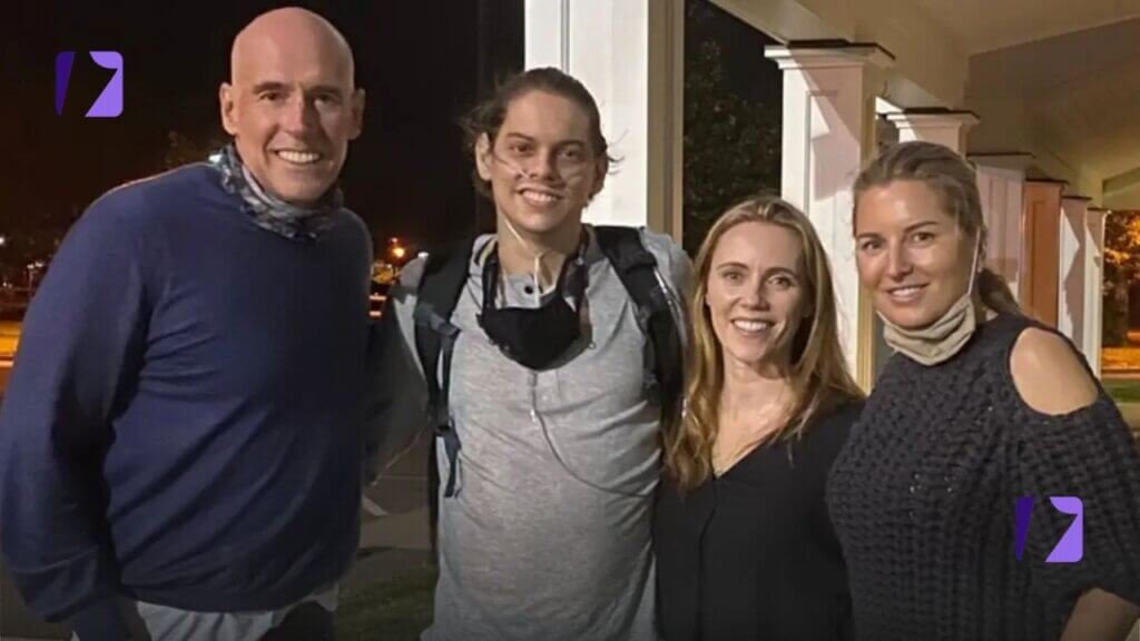 Beata Galloway with group