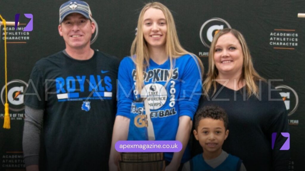 Amy Dettbarn With Family and Daughter Paige Buecker