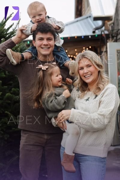 Happy 4th ANNIVERSARY, Katie & Travis! Apex Magazine