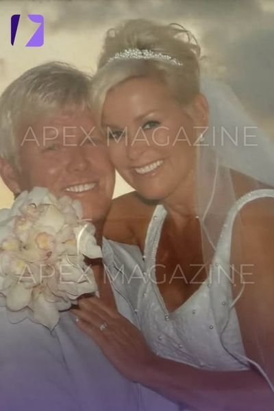 Randy White and Lorrie Morgan married in 15 September 2010 