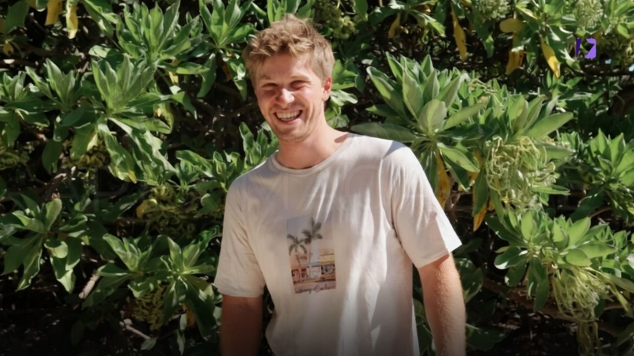 How Old Is Robert Irwin