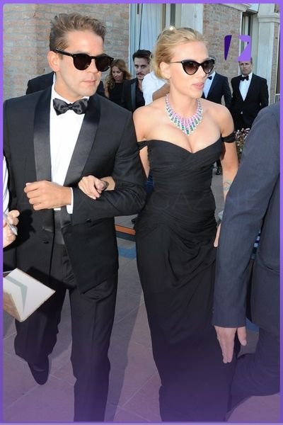 Scarlett Ingrid Johansson And Colin Jost