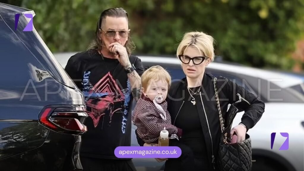 kelly osbourne with Husband and child