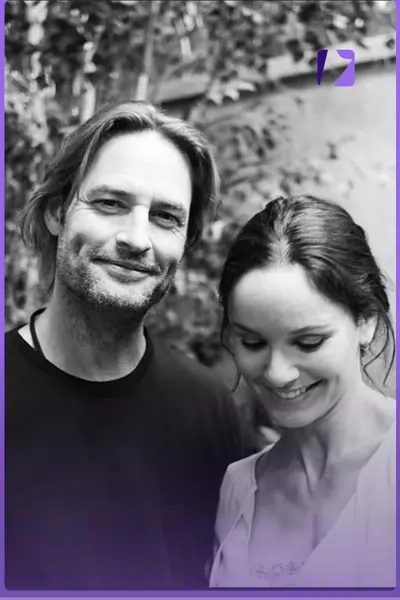 Sarah Wayne Callies With Husband