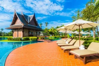 Holiday Lodge