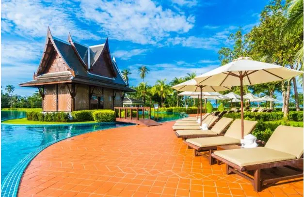 Holiday Lodge
