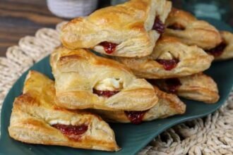 Best Pastelitos de Guayaba Near Me